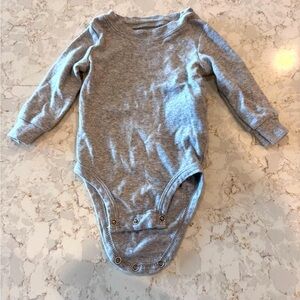 6M Carter’s - Gray Long Sleeve Baby Onesie